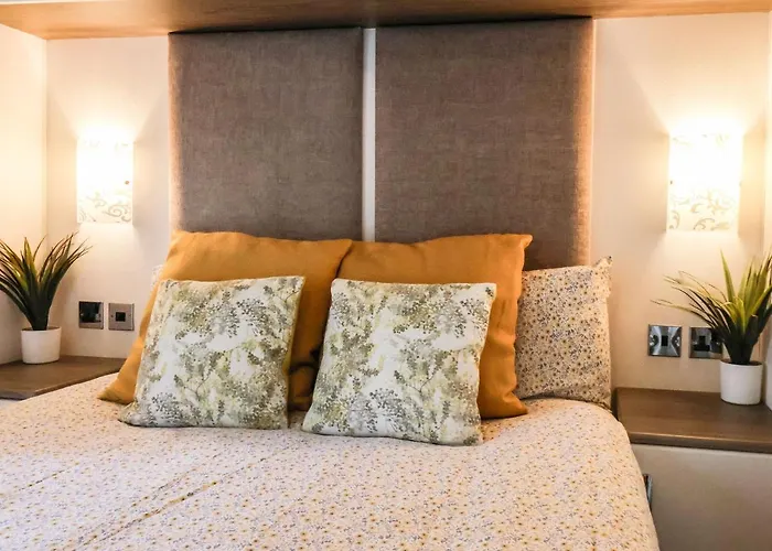 The Rodley Pines * Scarborough